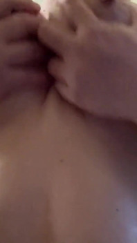 Bbwbootyful rubbing baby oil on my boobs squeezing twisting my nipples
