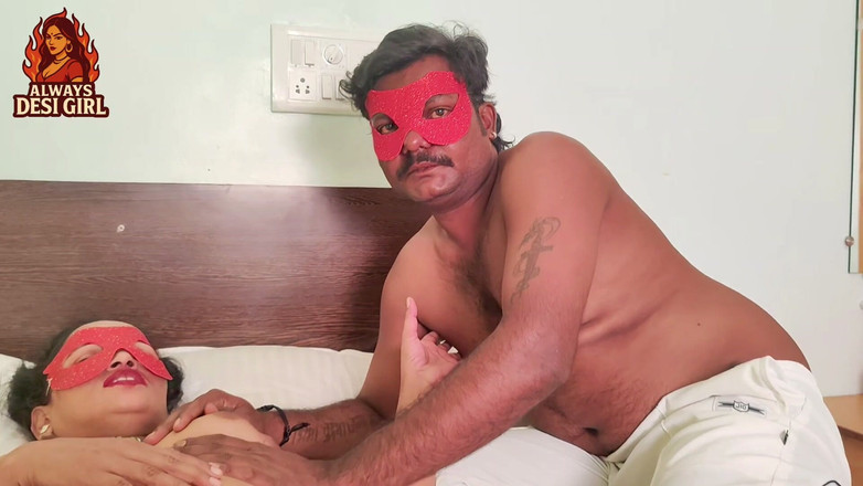 Always desi girl: भाभी ने अपने ही नौकर के साथ हार्डकोर सेक्स किया। Hindi Audio