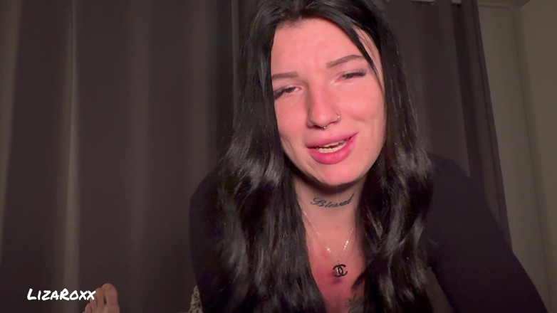 LizaRoxx: Stepdaddy - Cum Deepthroat