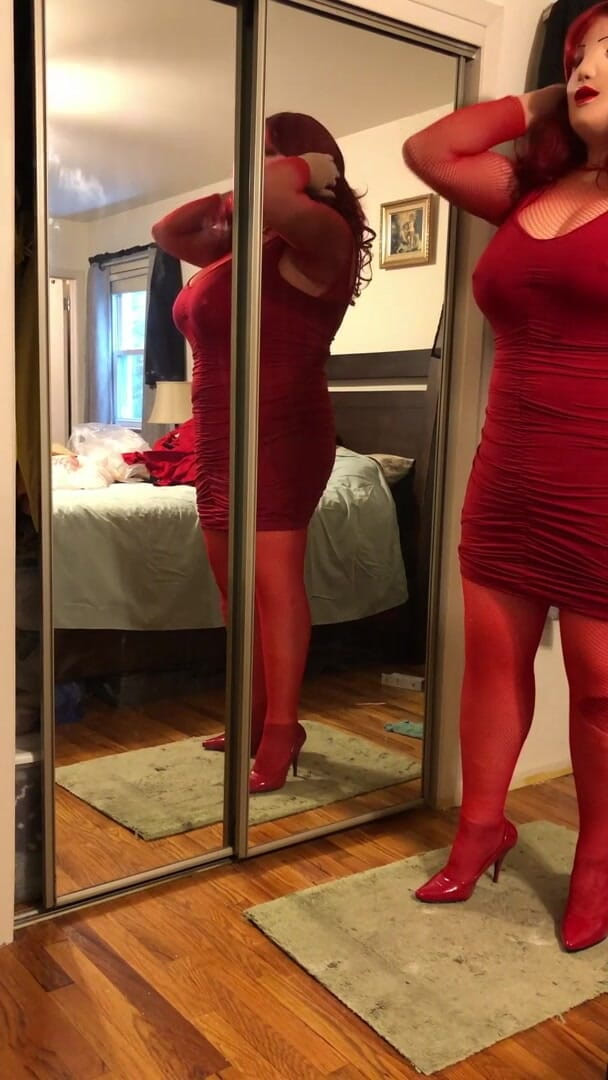 Deanna Doll: Deanna CD娃娃脱衣服 - 第1部分