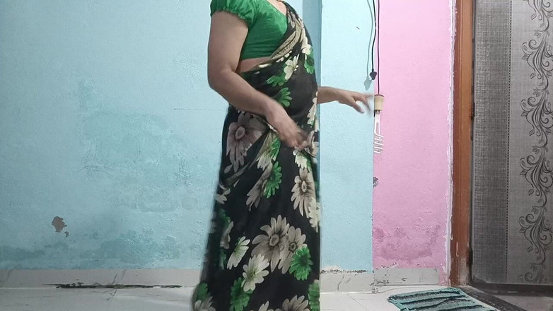 LovedSunsine1990: Przyjaciele, ubrania mojej żony zaczynają do mnie pasować