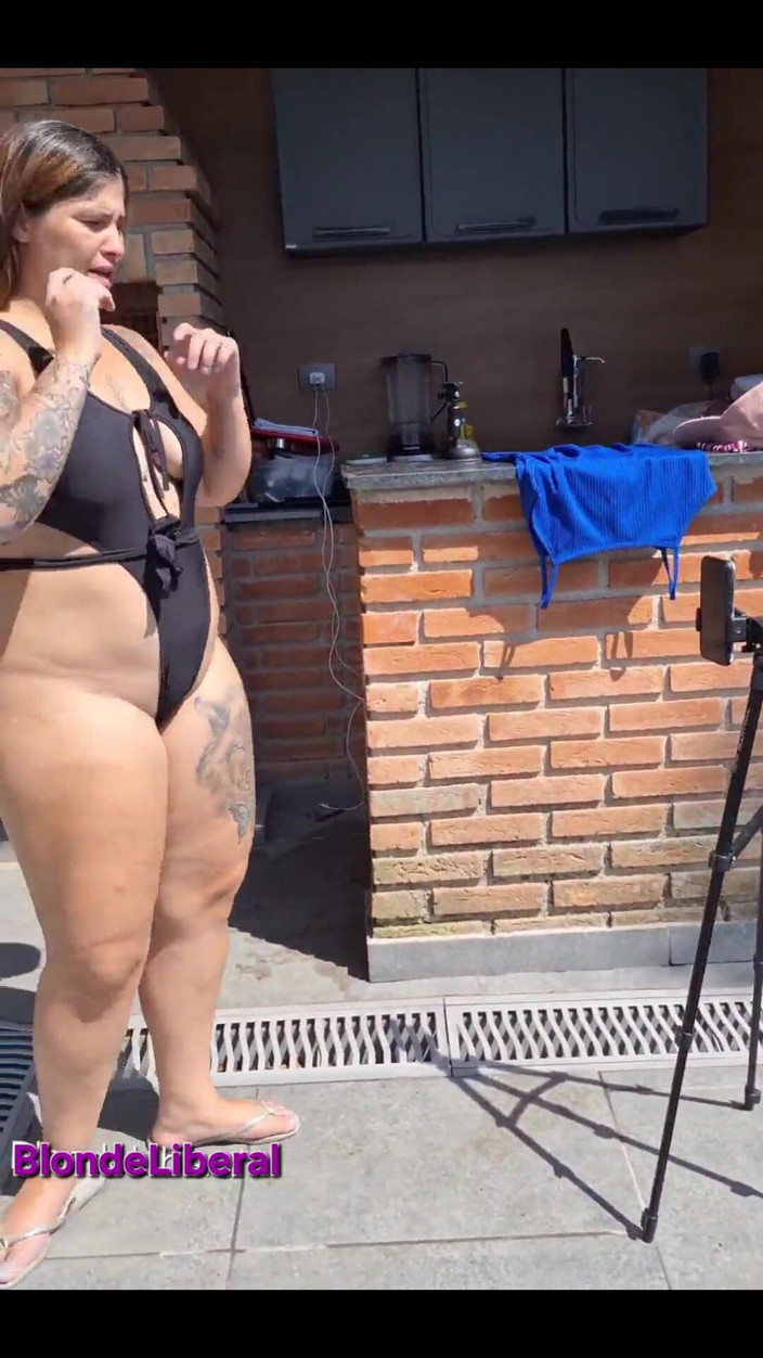 BlondeLiberal: At My Friend's House, Tidying up the Pool Area, Chatting...