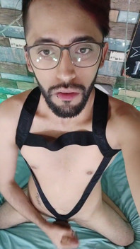 Zich aftrekken na een geile camshow