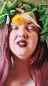 Adora a la Diosa de la Cosecha