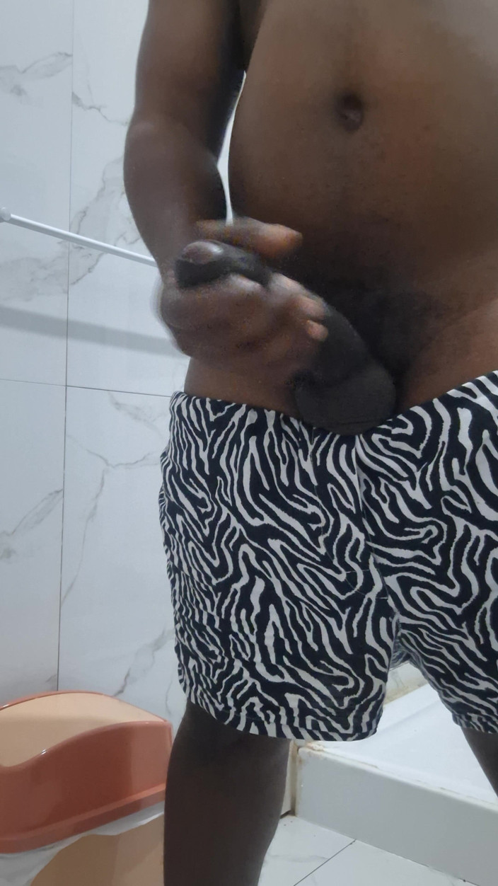 Bumba: Full Gold Milk Swallow Baby