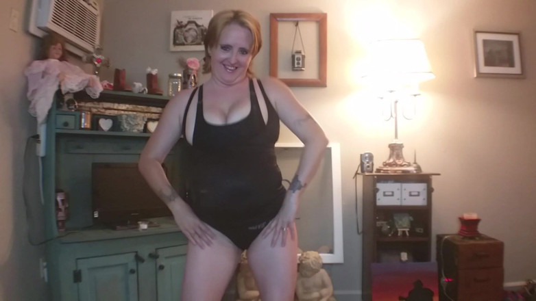 Kennedy Channing: Sports Bra Tit Bounce Leads to Tittyfuck