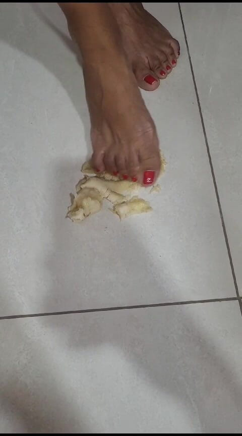 Mistress Jessy: Stampfende banane