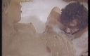 Rocco Siffredi 35mm: La bella MILF bionda viene scopata in bagno