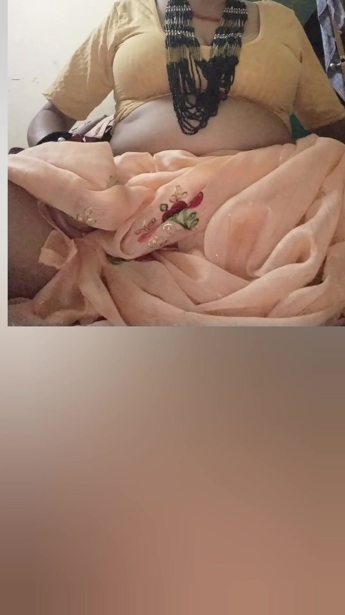 Anar Kali: Deshi Bhabhi Enjoy with Didlo Her Push up Hot Hairy...