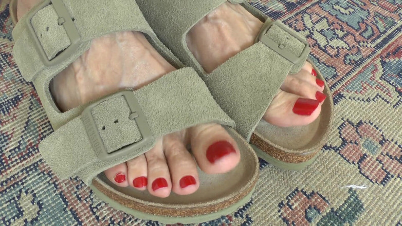 Lady Victoria Valente: Spettacolo di sandali estivi, sandali a due cinghia, lady victoria...