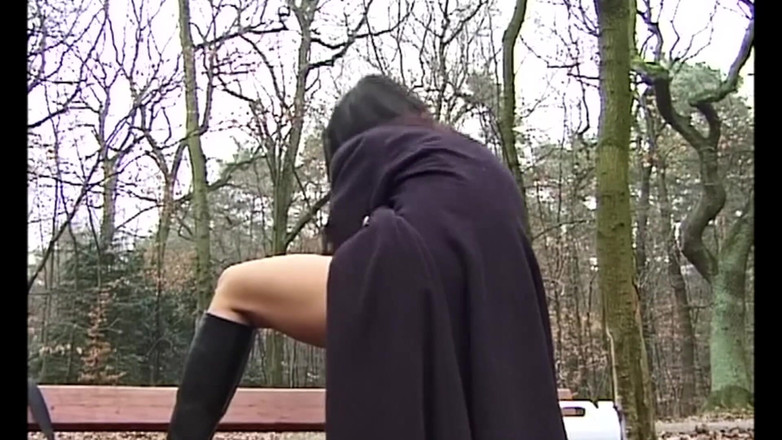 Enema Extreme And Top Girls: Enema sexy meninas e litros de água fora de bundas apertadas