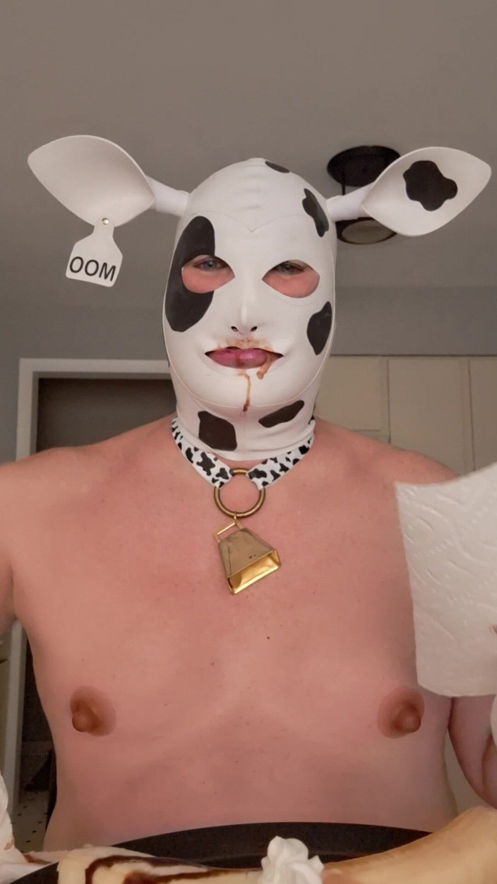 Victoria Lecherri: お腹が空いたハングリーハカウ!