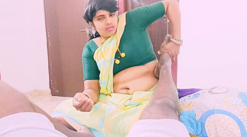 Telugu honey lips: Desi Thresome Bela dona de casa traindo Husbend fodendo o...