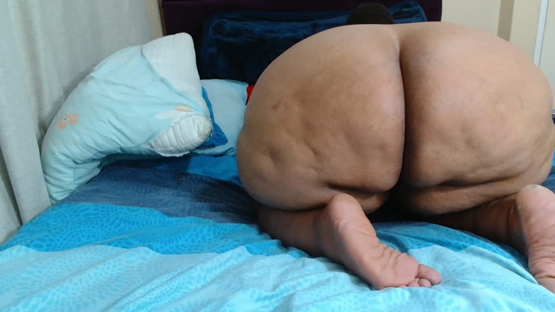 Legendary Booty Overdose: Eat My Asshole