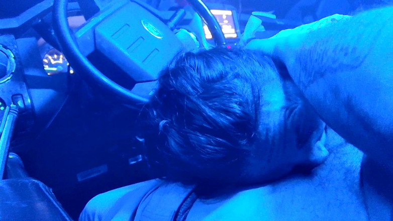 VinnyMacNDelilah: Blowjob dalam trak saya pancutan mani dalam mulut