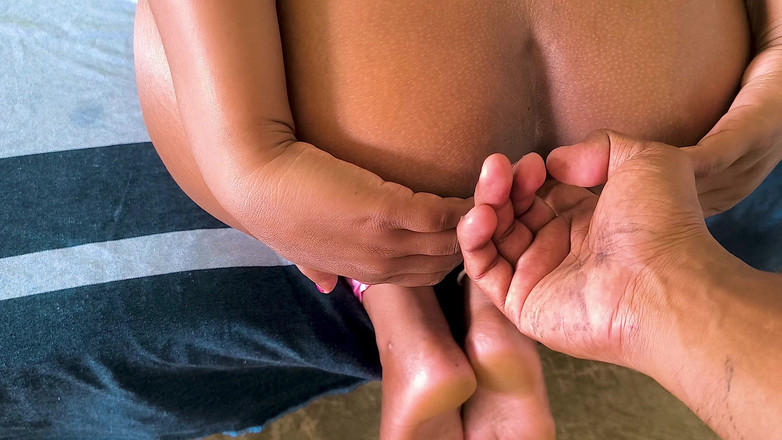 Beauty7Angels: Nilmini sheron सेक्सी फोटो शूट और जोरदार गांड चुदाई