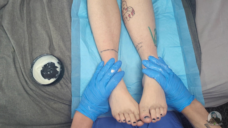 Alice Bean: Foot Doctor