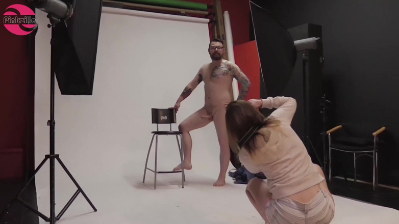 Pinkzilla Media: Готовая трахнуть плоть во время фотосессии