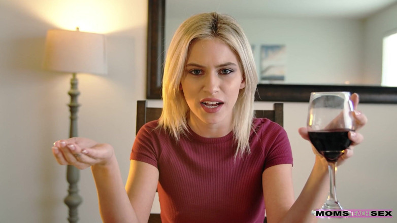 Moms teach sex: Thankful for My Stepmoms Titties - S14:e4