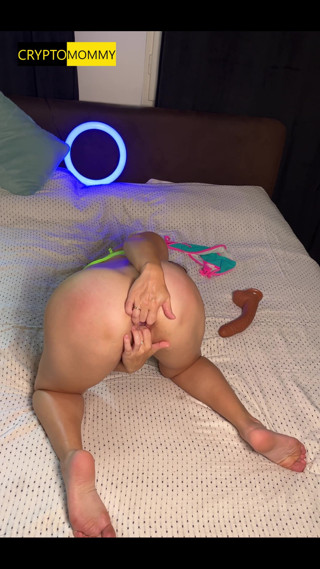 Crypto Mommy: I Post Wild Experiments