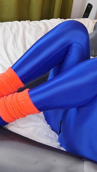 Monika saftig blå zentai träningskondition