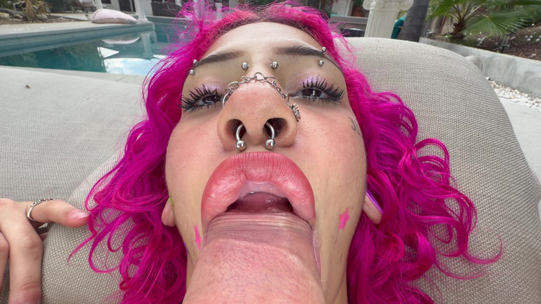 Alfiecinematic: POV에서 발정난 Nali Marie의 갈색 보지를 파괴