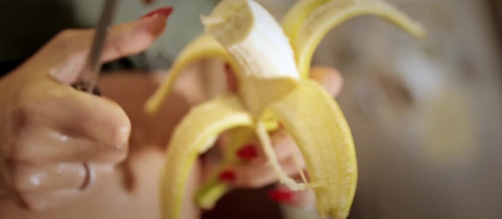 Erotic Tanya: Cooking lesson
