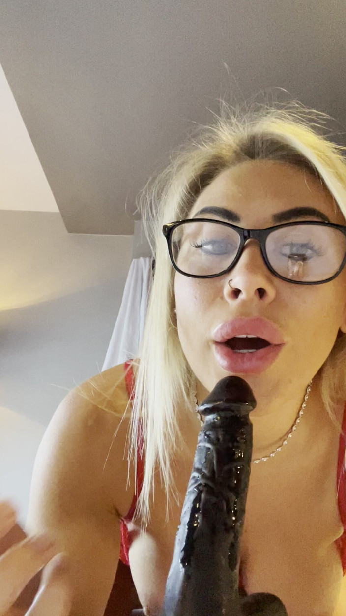 CALLIE ROKS: Gara-gara Lagi Orgasme Besar Banget