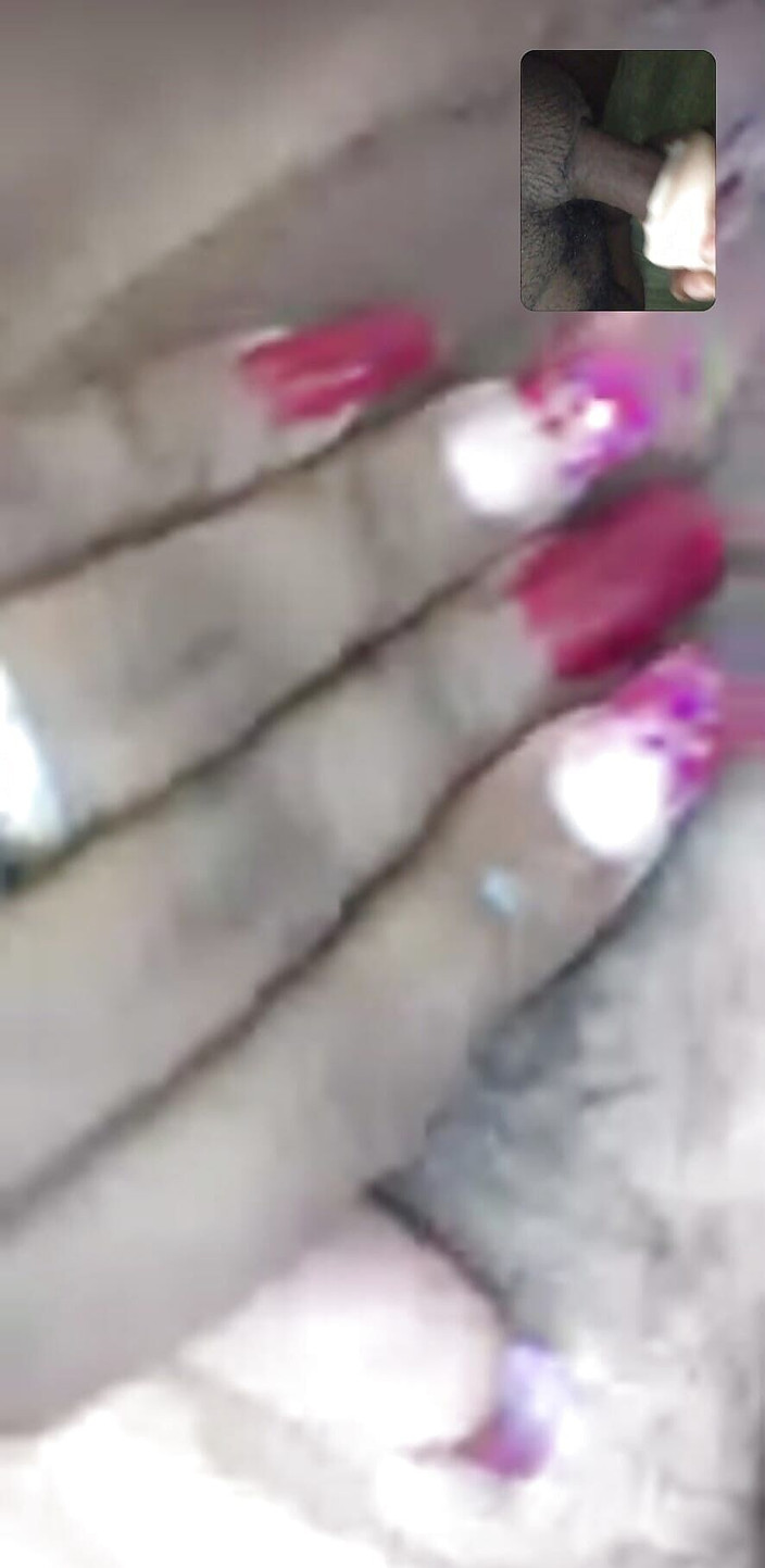 Arlen hub: Un'eccitante videochiamata con la mia matrigna