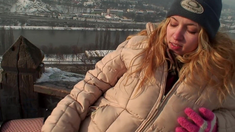 MILF stars: Hottie fucking and sucking in the snow