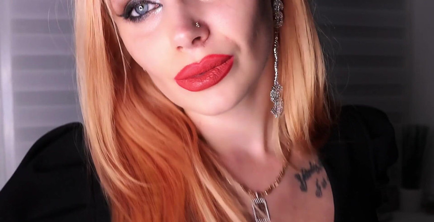 Goddess Misha Goldy: Крок 1 до повного зливу! Поклоняйтеся мені, кури і платіть!