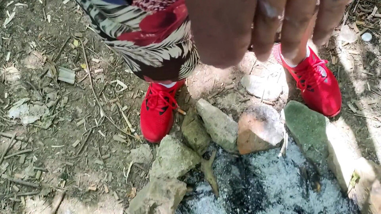 Idmir Sugary: 자위하는 동안 공원에서 걷기 - 위험 - 마지막에 화난 에 사정