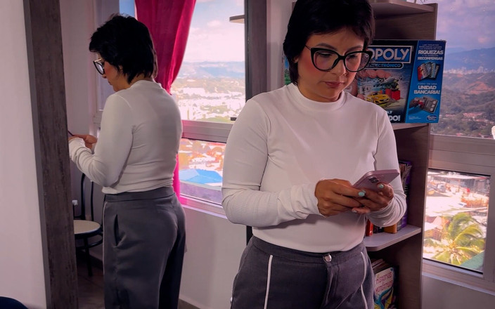 LunaBigBooty: MILF Teacher Is Corrupted by Defending Her Stepson
