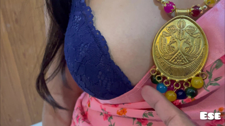 Sammy Sins: Seksi evli kadın partiye gitmeden önce kocasıyla sikişiyor