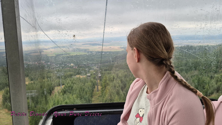 Petite blond your pure desire: Compilation Moments in Cable Car