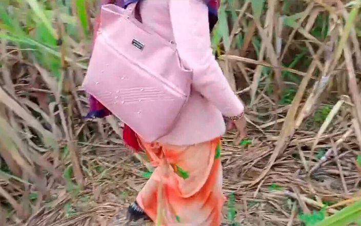 RadhaDevi: Village Bhabhi zerżnięta w trzciny cukrowej