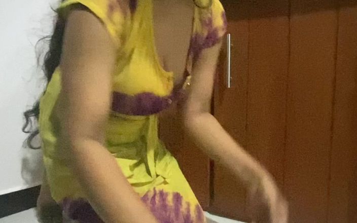 Arabicqueen: Inadianische zimmermädchen-tante, ehrliche arbeit