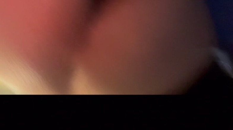 Nordic Roots & Teabeanie Scott: Deep BBC anální šukání