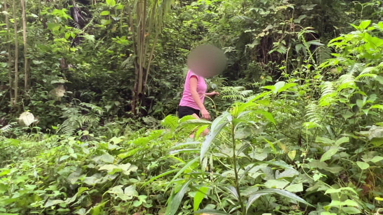 StaccyPh: Pinay Fucked in the River
