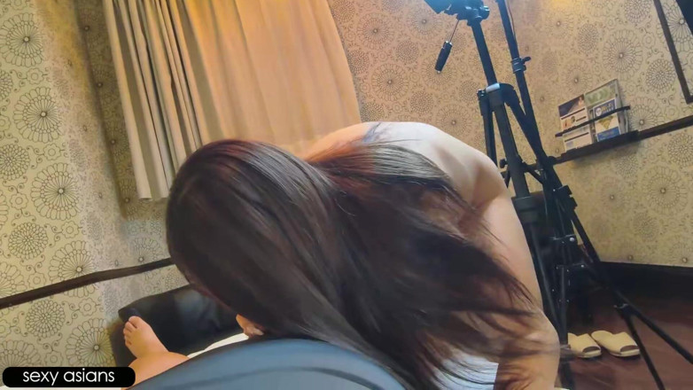 Asian happy ending: Sacred Hairy Temptation. Paradise Gets Lost Beneath Her Untamed Charm...