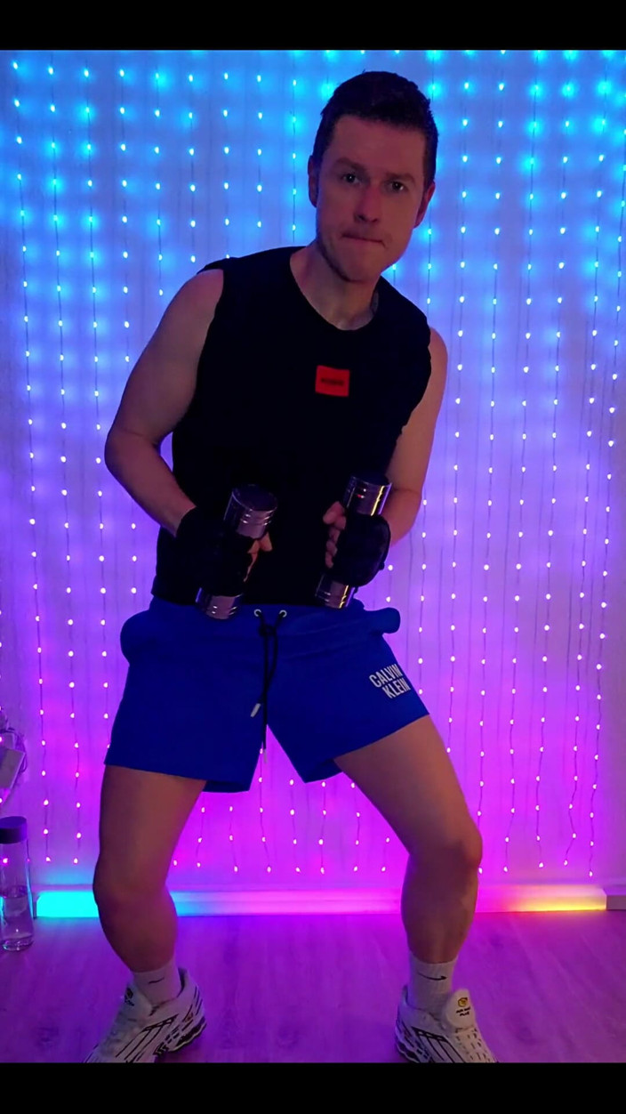 Roman Heart: Fitness Workout in Blue Ck Shorts