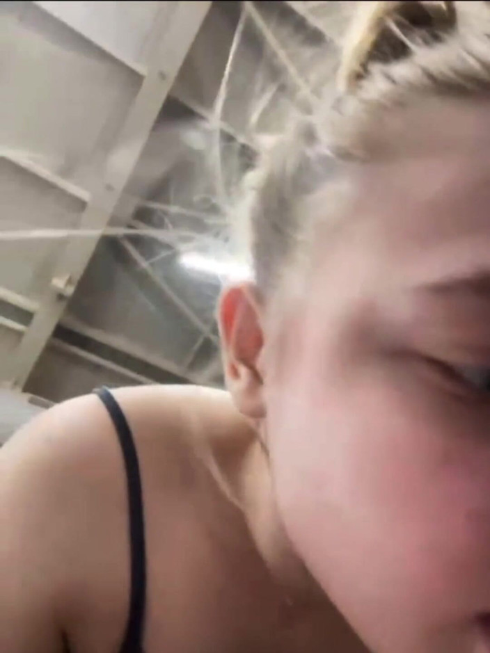 JuiceLussie: Hard Fucking in the Gym