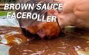 Wamgirlx: Brown Sauce Face Roller