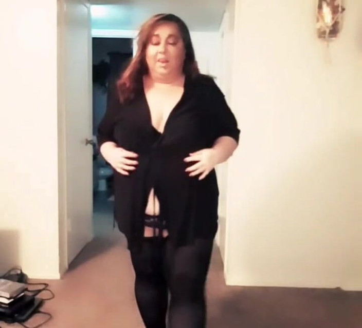 BlancaGirlBBW: Spermă... Urmează-mă!