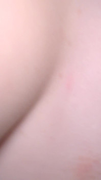 La femme de mon ami me baise, trompant son mari pendant qu’il est parti
