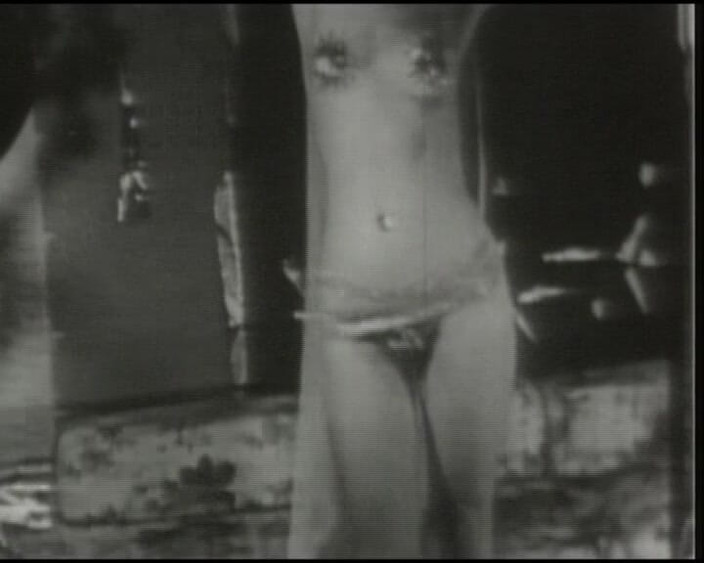 Porno kino: Amatérské vintage video s vášnivou německou dámou