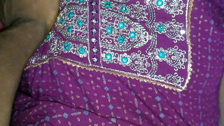 Shahilsingh119: 印度哥的性爱，清洁阴户