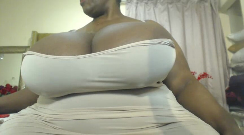 Legendary Booty Overdose: デブ尻ぽっちゃり乳首プレイ