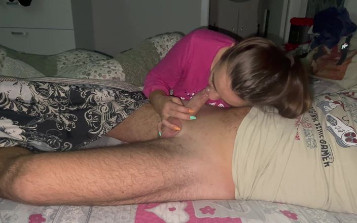 Fantasy Couple XXX: Morning Blowjob and Cum in Mouth. Deepthroat
