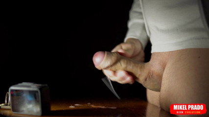 Mikel Prado: Komm auf den tisch mit viel sperma - abspritzen